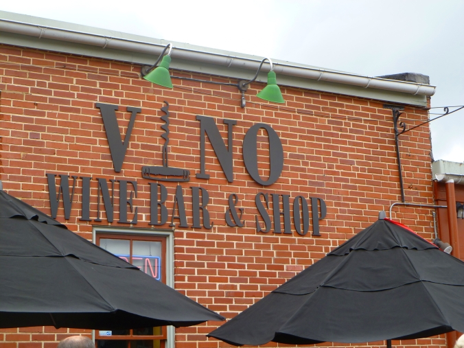 Picture of Vino Wine Bar in Baltimore, Maryland